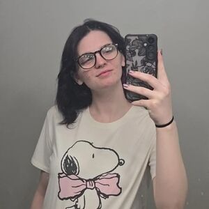 Meet your Posher, Alize